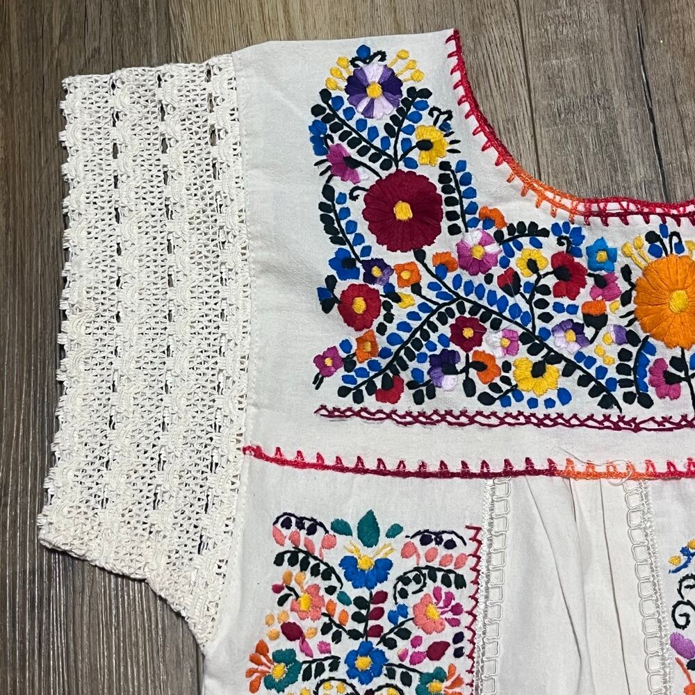 Vtg Artesanias FR Mexican Huipil Hand Embroidered Folk Art Tunic L Boho Festival - Picture 2 of 9